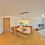 Daire Haus Weyerbach
