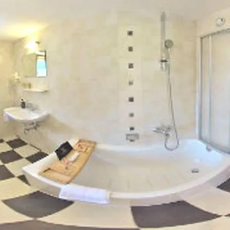 Haus Weyerbach Appartement